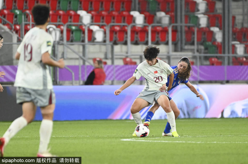国足U23闷平伊朗：战术较量与球员表现的深度解析