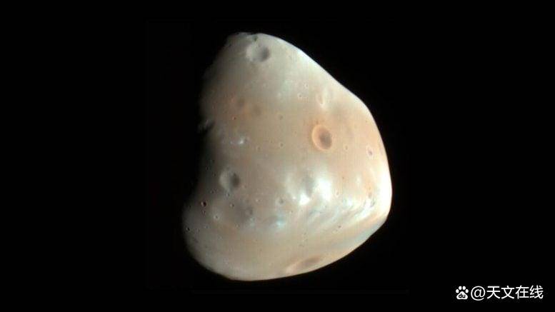 一次小行星撞击或重塑了整个火星卫星