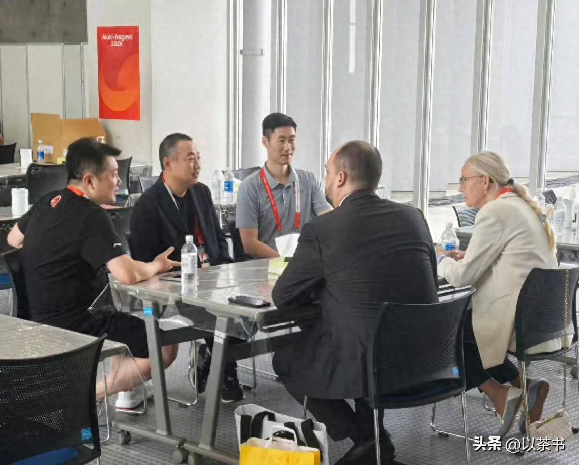 直到国乒再传好消息，才明白，为何刘国梁还能气定神闲现身名古屋
