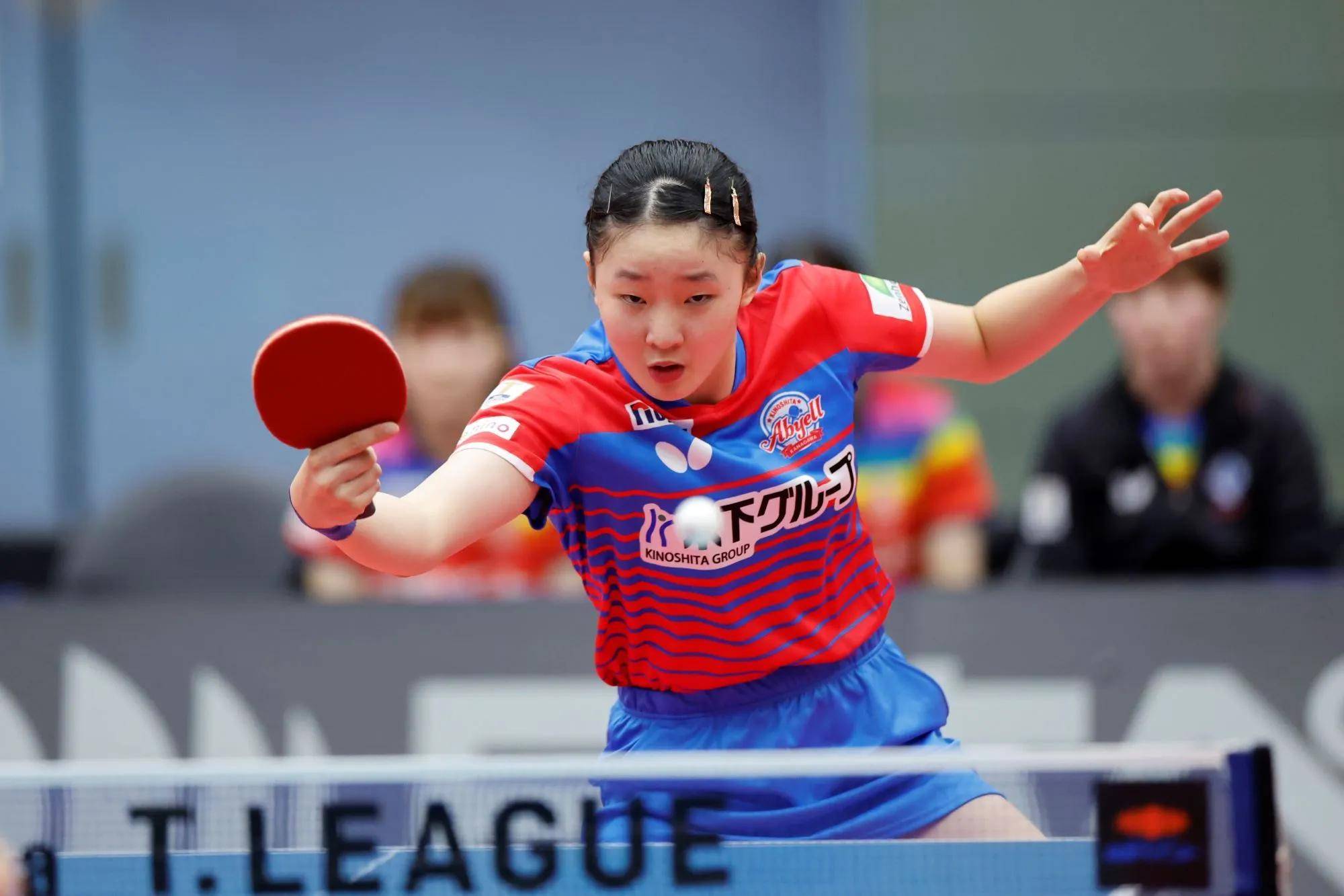 张本美和 vs 王曼昱