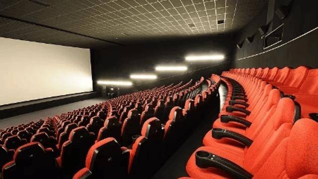 截至21时9月票房13.68亿，《欢迎来龙餐馆》蝉联月度票房冠军！封面图