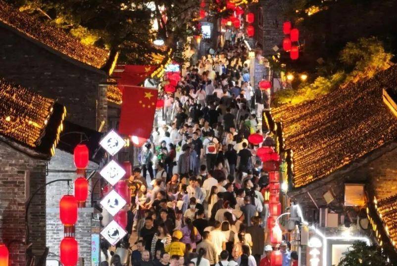 国庆出行大变样！避开人流扎堆，这4个反向操作太舒服(图10)
