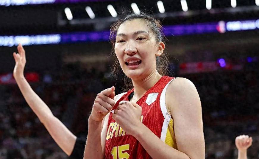 放弃WCBA舒适圈，31岁带伤留洋，中国女篮这4个人，把后路断了