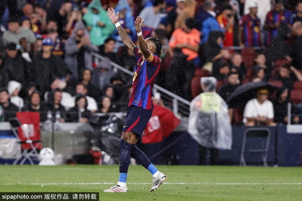 3-0，1-1！足坛悲喜夜！米兰罗马打平，曼城尤文拿分，利物浦首败