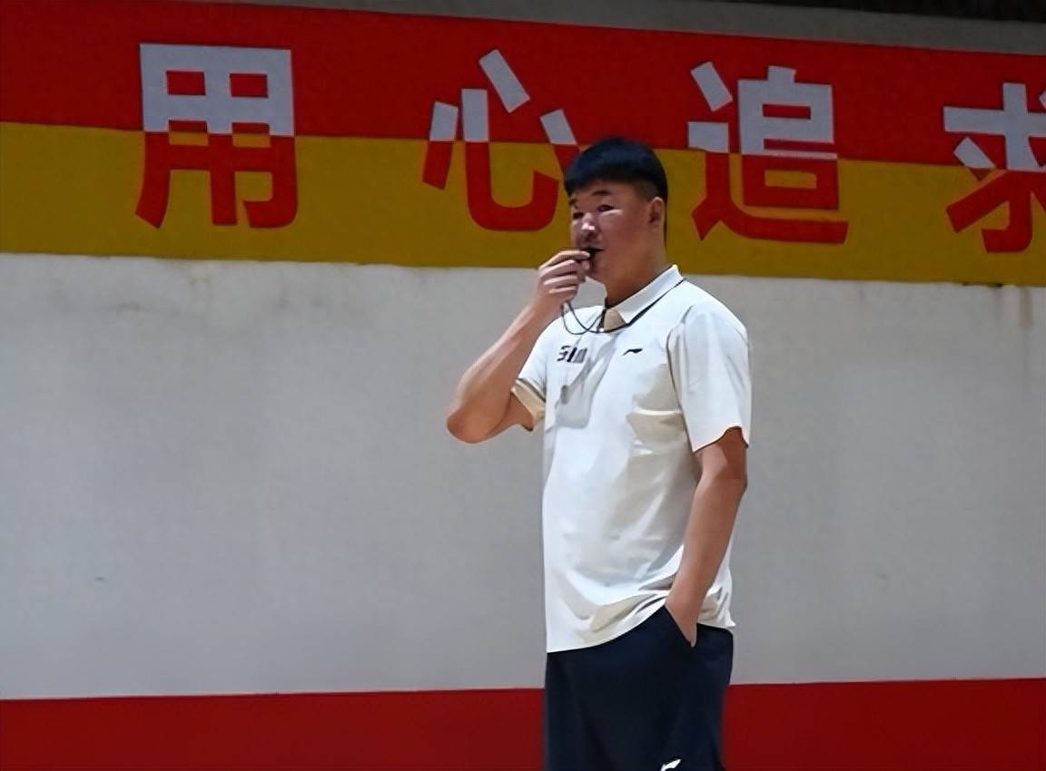 深圳男篮对阵上海揭幕战，怎么打？主帅顾全透露计划，说得很实在