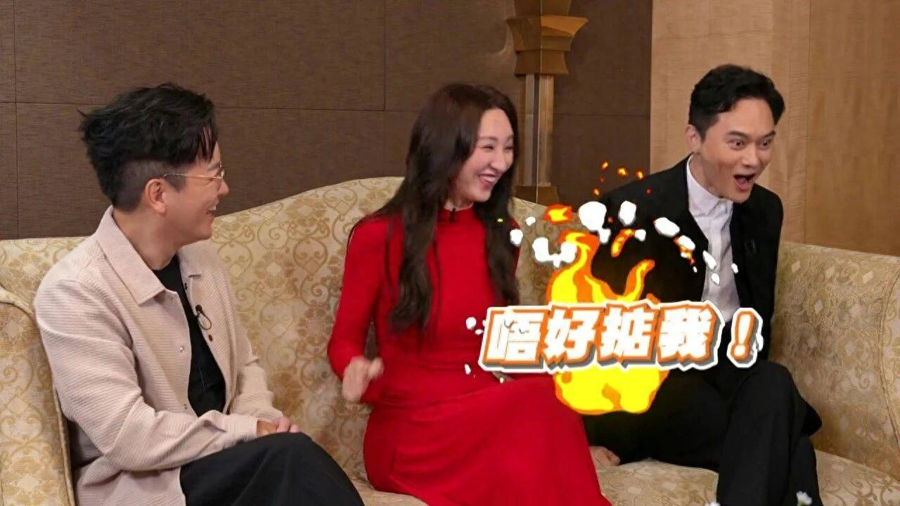 TVB花旦拍新剧躲窗帘后痛哭，张智霖上前安慰，被叫先别碰她封面图